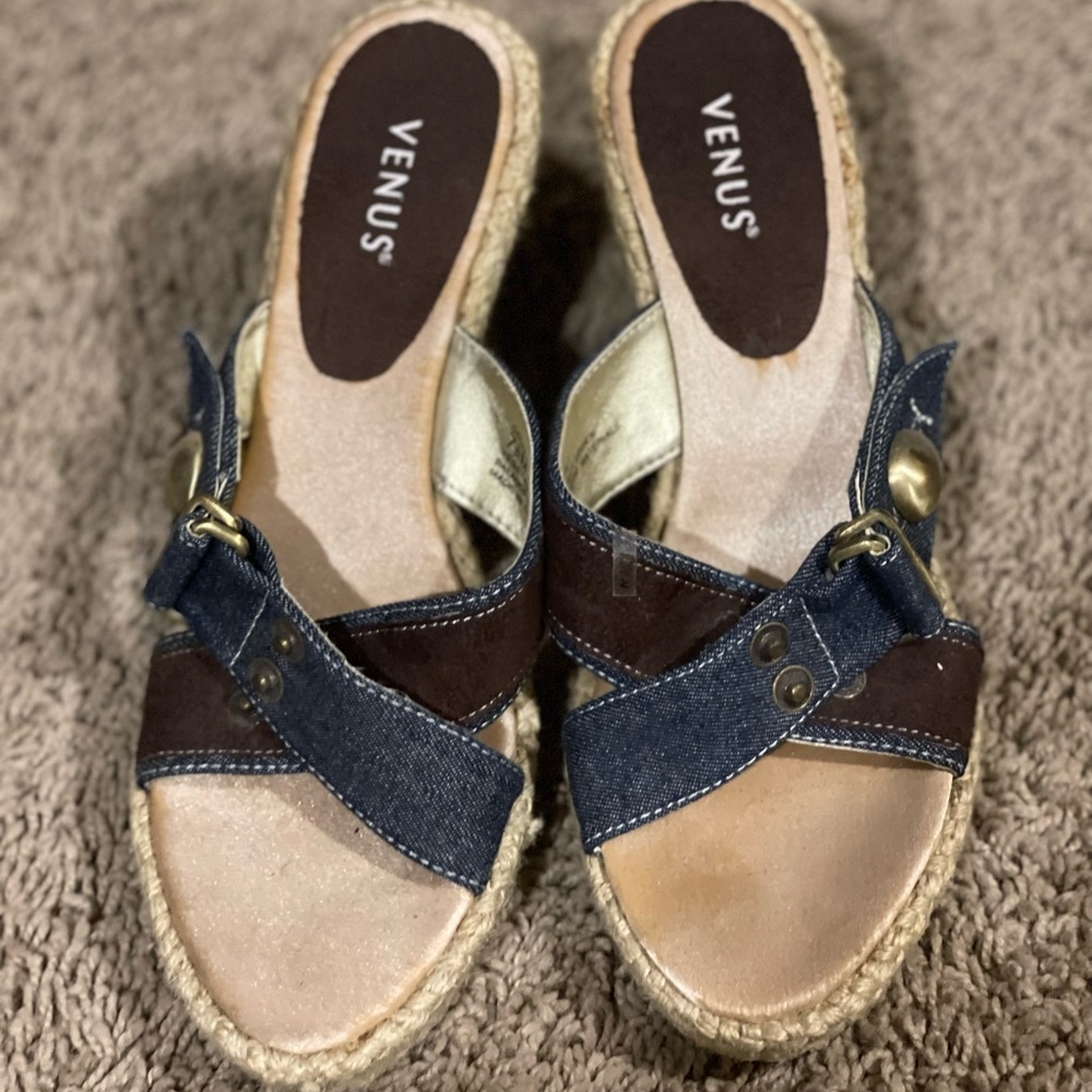 Brown and denim heel